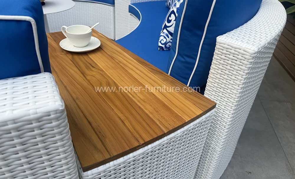 Customized outdoor Furniture PE Rattan sofa