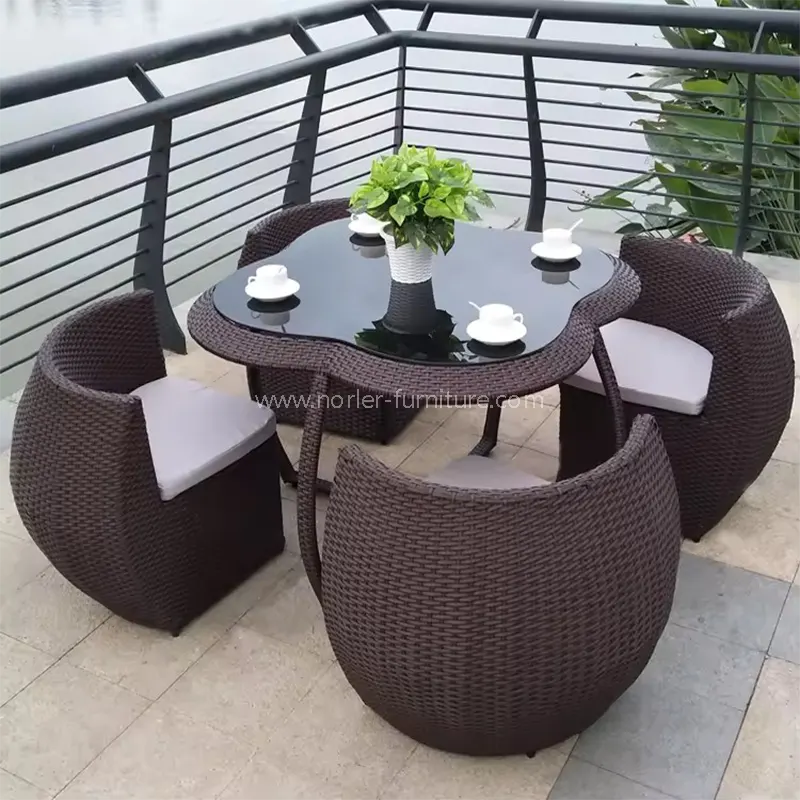 Balkoni Luaran Rotan Round Dining Set Furniture