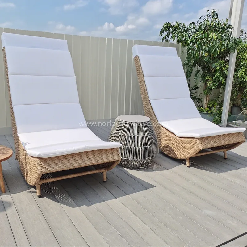 Bingkai aluminium luaran luaran pe rotan sun lounger