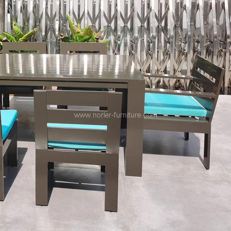 Set makan bingkai aluminium mewah luar